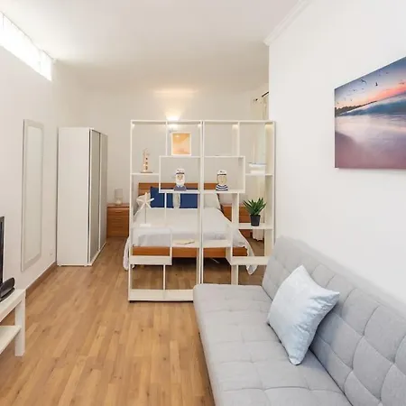 Apartamento Estudio En Primera Línea De Playa